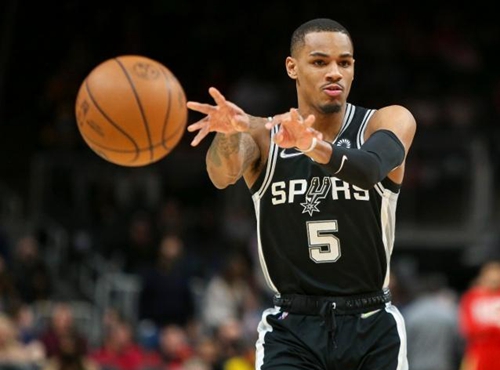 莱昂尼展现 莱昂尼展现